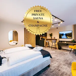 4* Hotel Auris