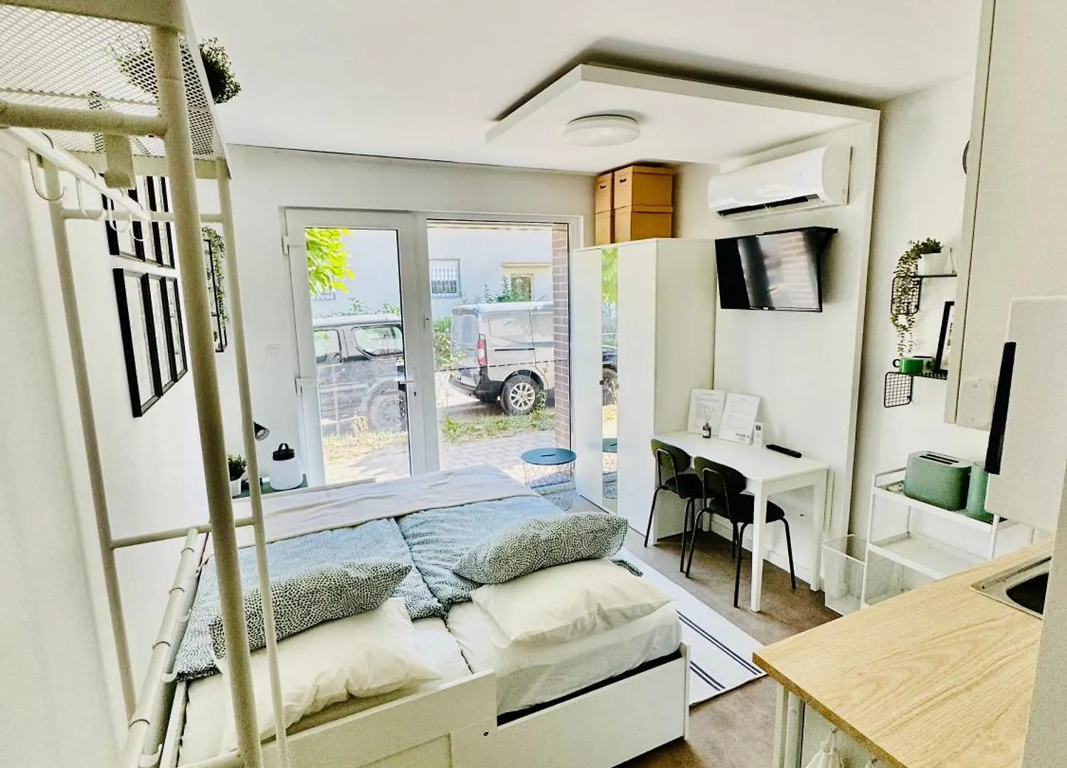 Studio 22 Apartment Szeged 0*,